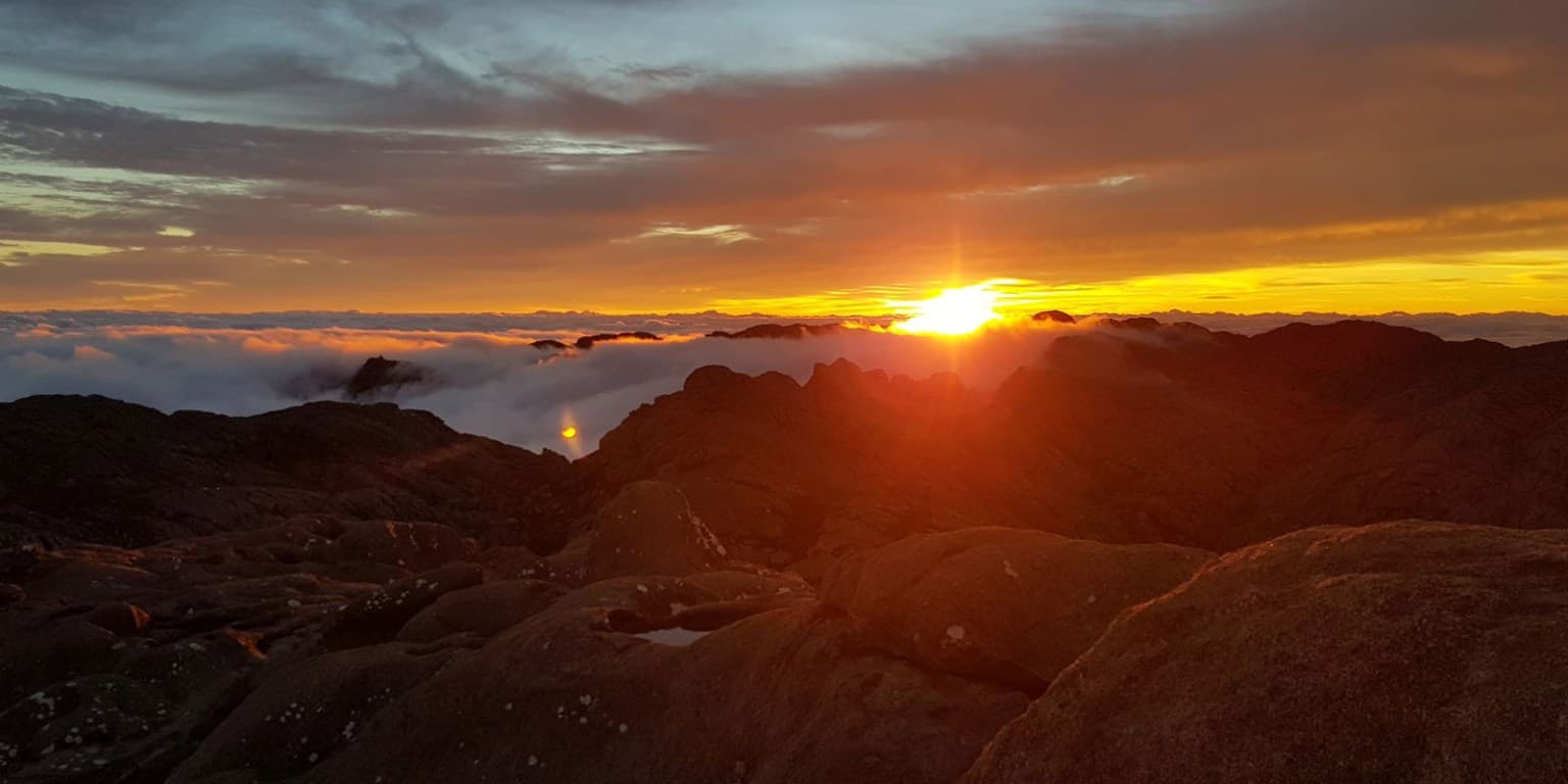 Op het dak van de wereld (boven op Pic Boby in Andringitra Mountains NP, Madagaskar)