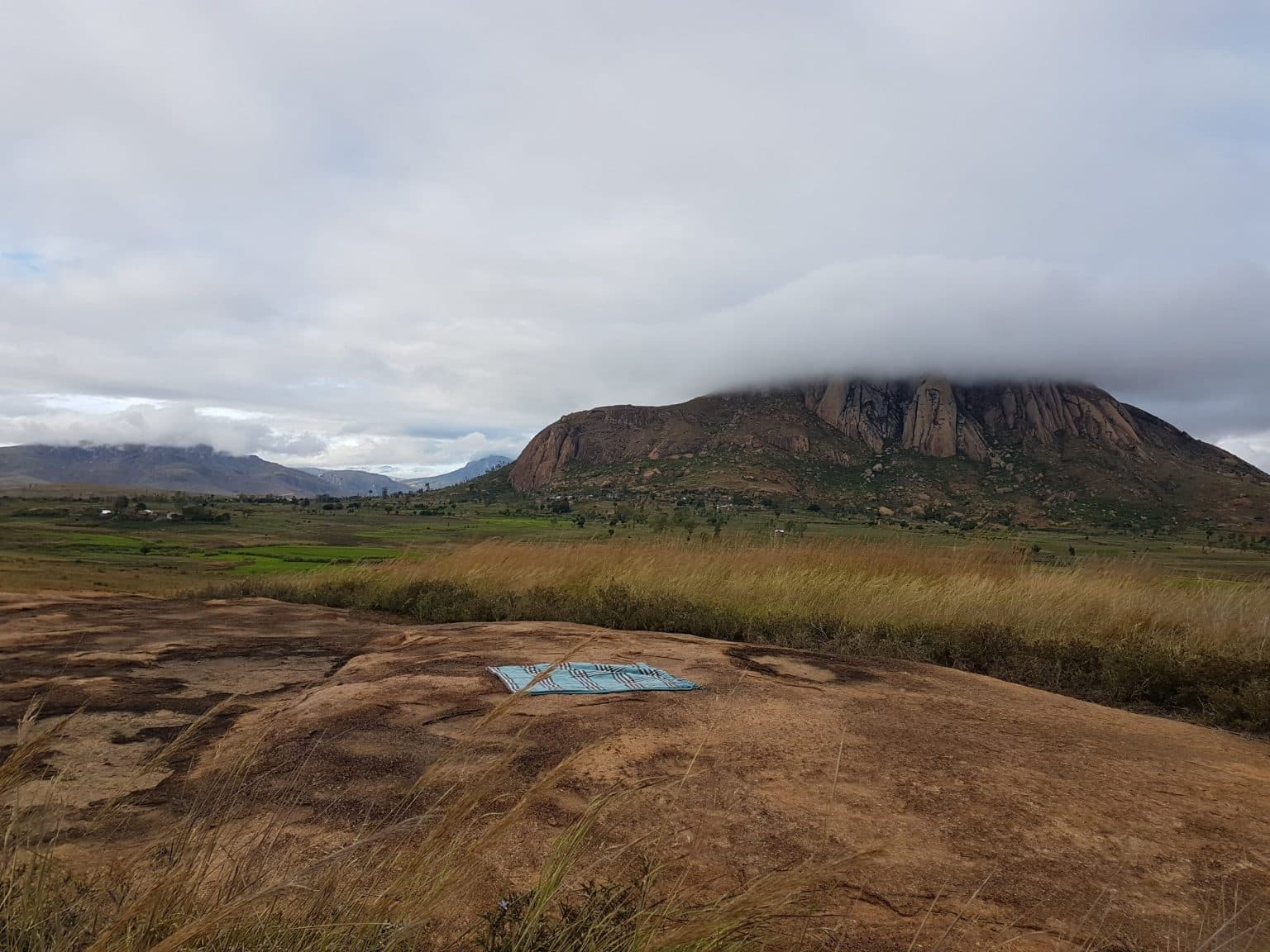Hier begint mijn dag: mediteren in de ochtend. Leven in Madagascar.